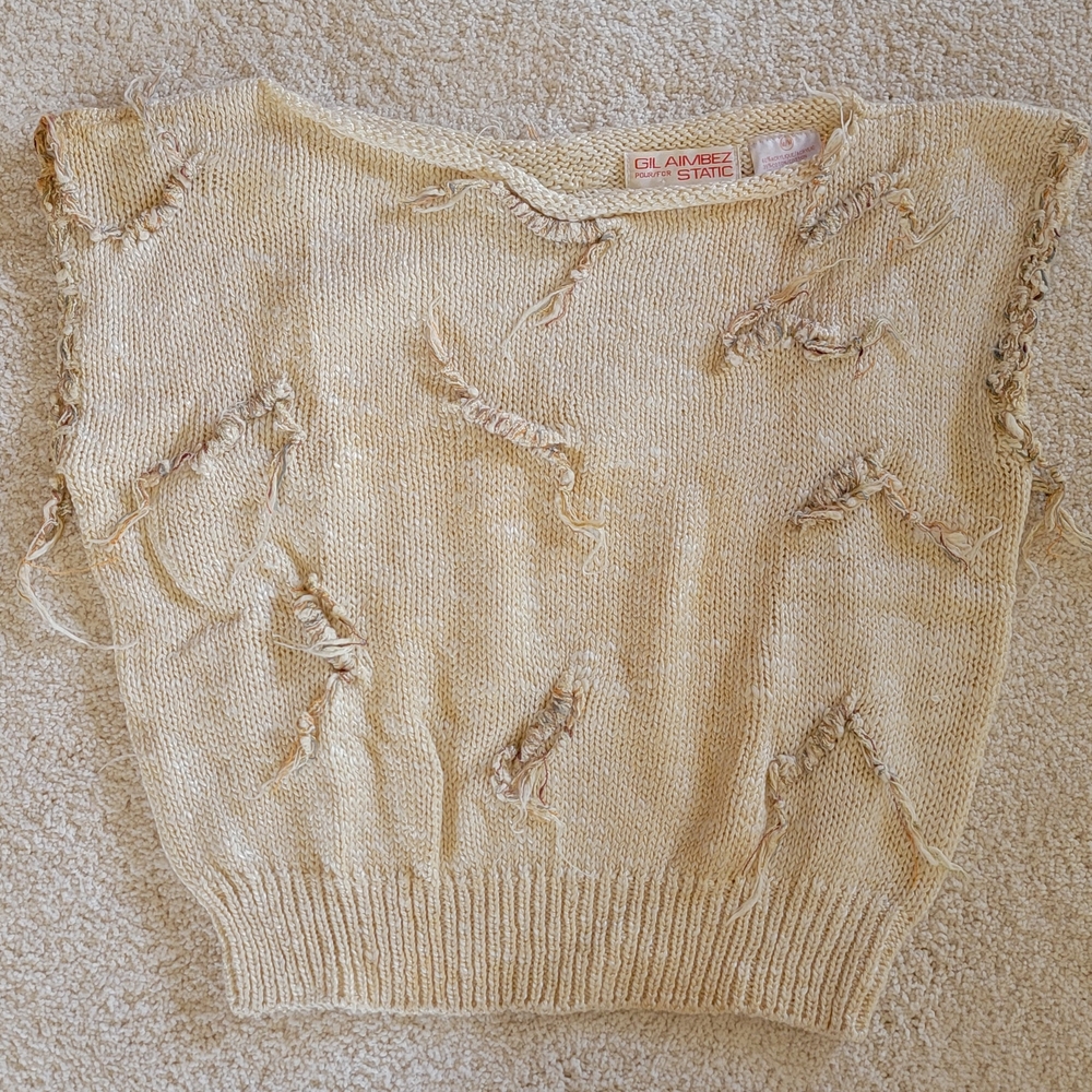 Gil Aimbez Static Distressed Knit Cropped Sweater/Size Medium